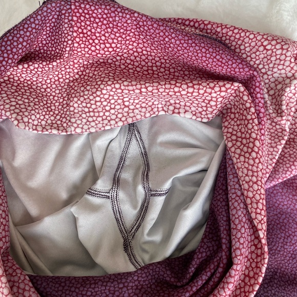 Niyama Sol barefoot legging: bundle includes Constellation and Shagreen Peony - Picture 4 of 13